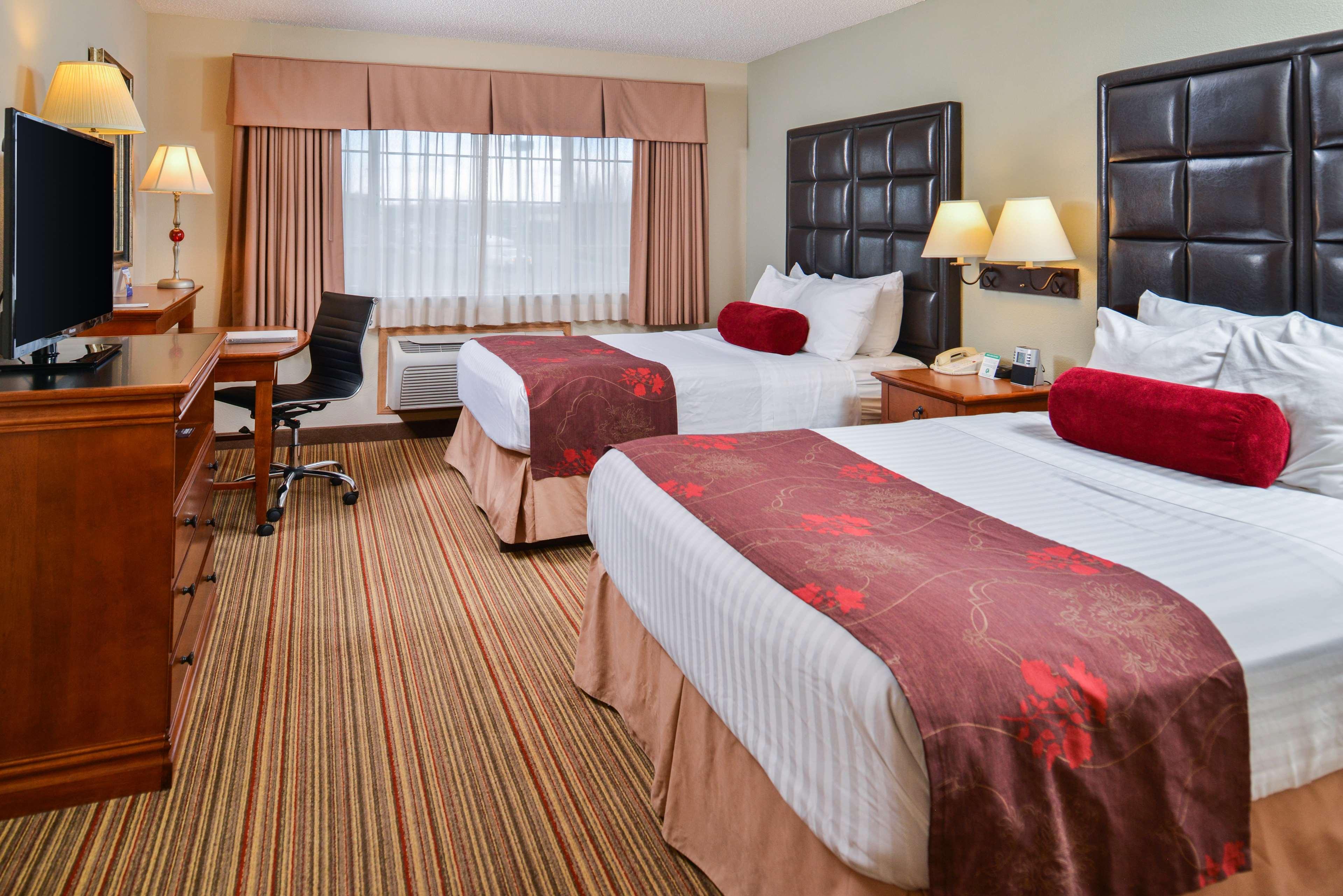 Best Western Plus Rama Inn Redmond Ngoại thất bức ảnh