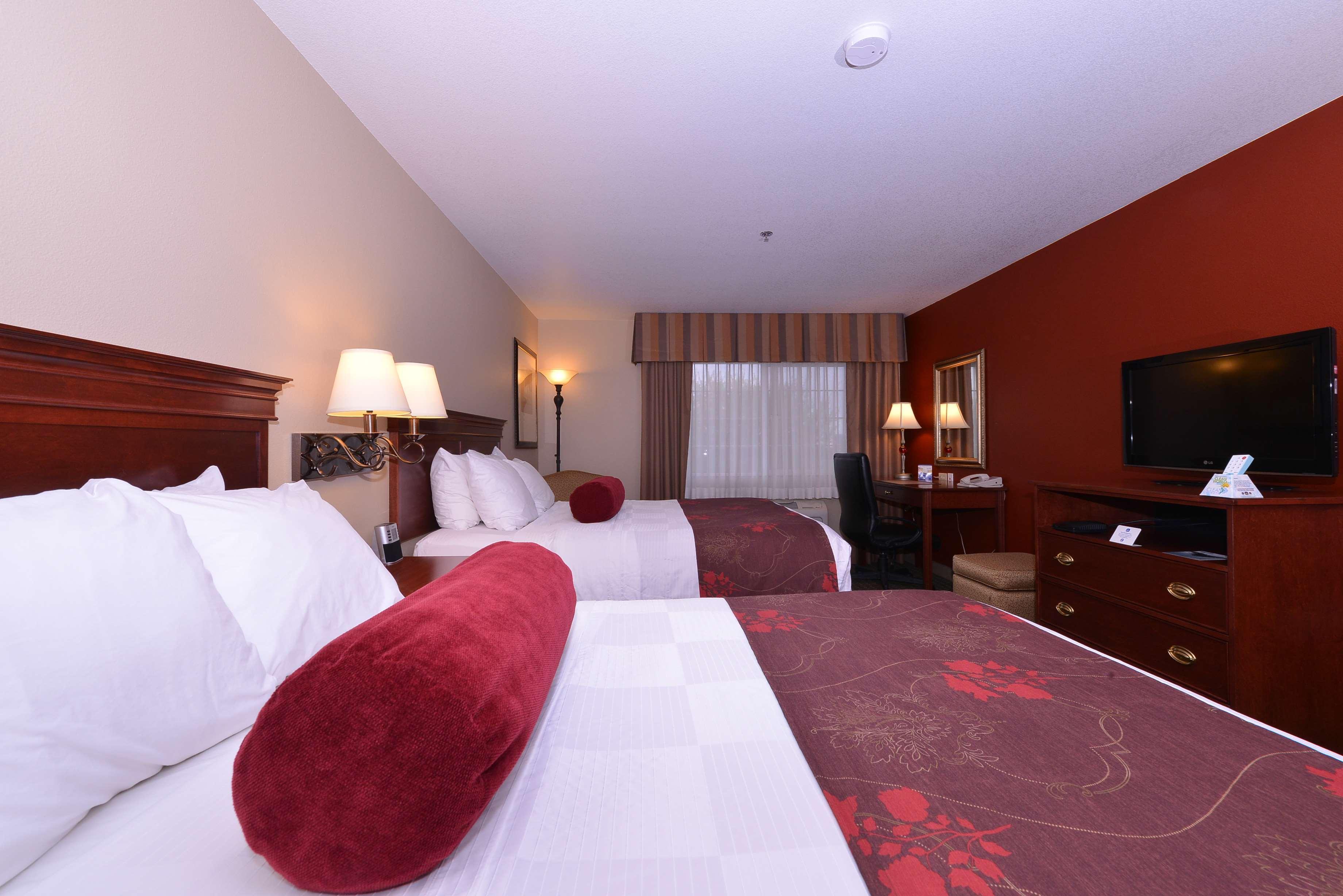 Best Western Plus Rama Inn Redmond Ngoại thất bức ảnh