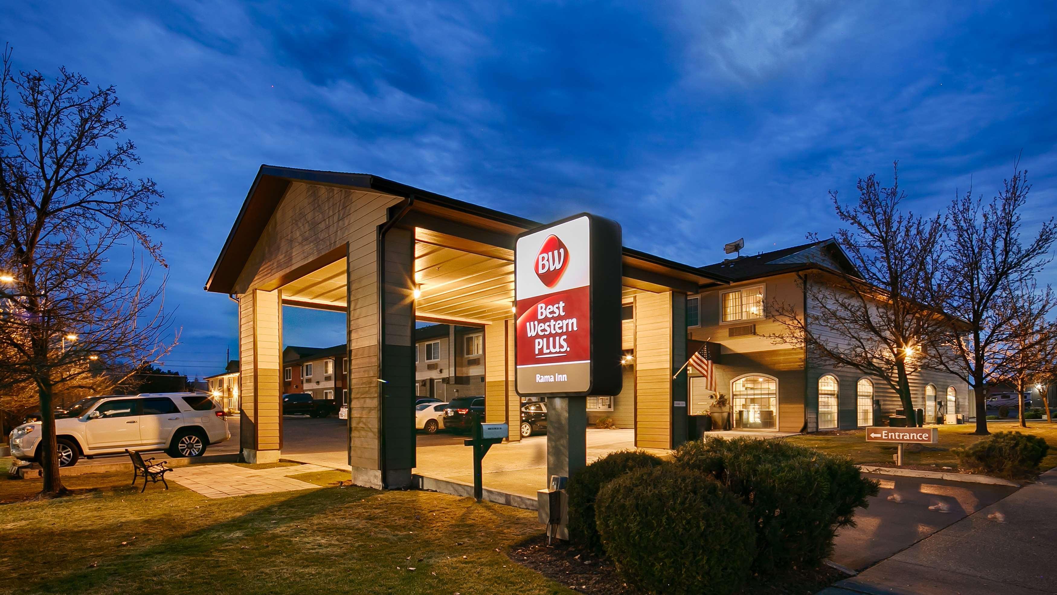 Best Western Plus Rama Inn Redmond Ngoại thất bức ảnh