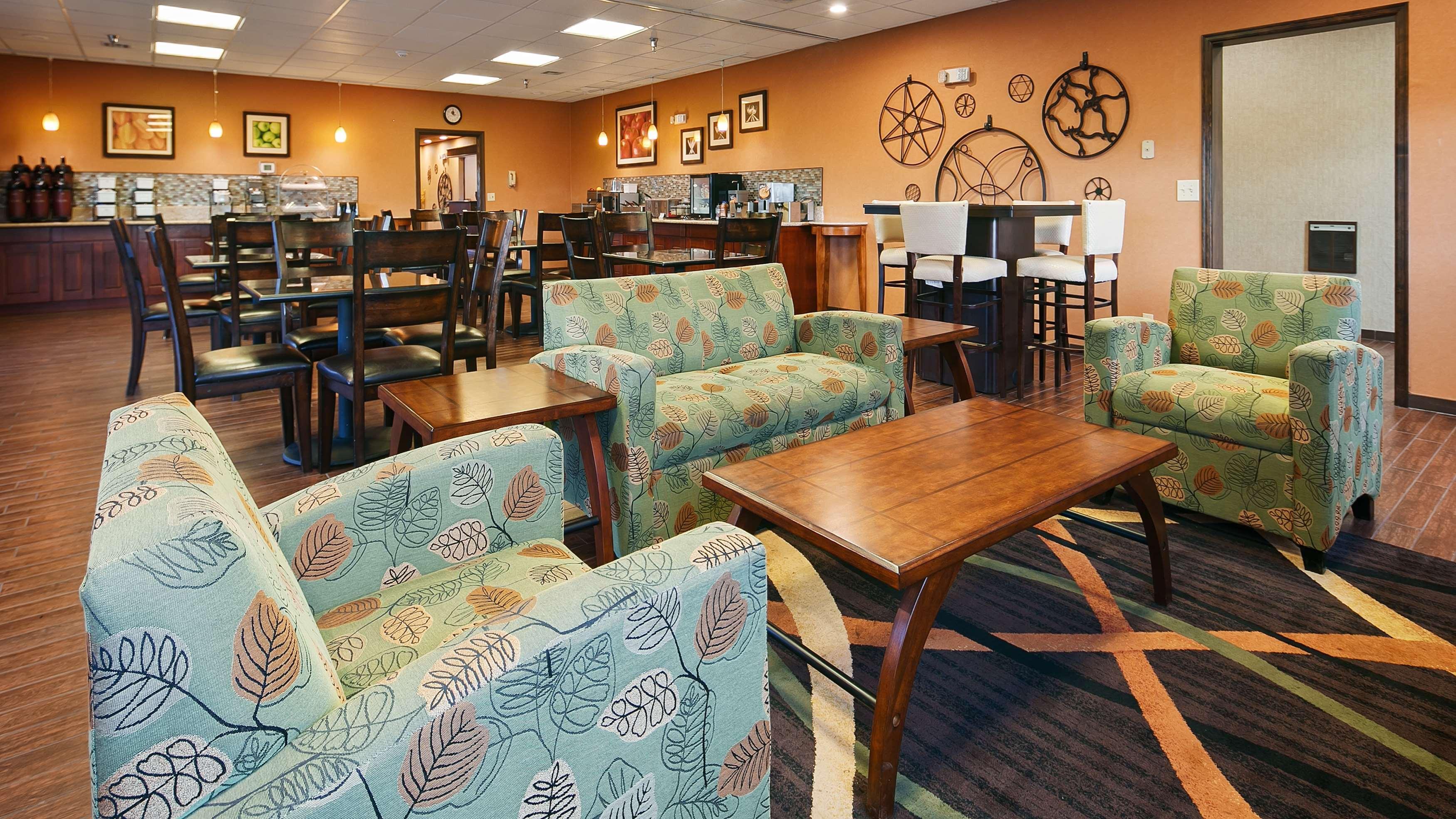 Best Western Plus Rama Inn Redmond Ngoại thất bức ảnh