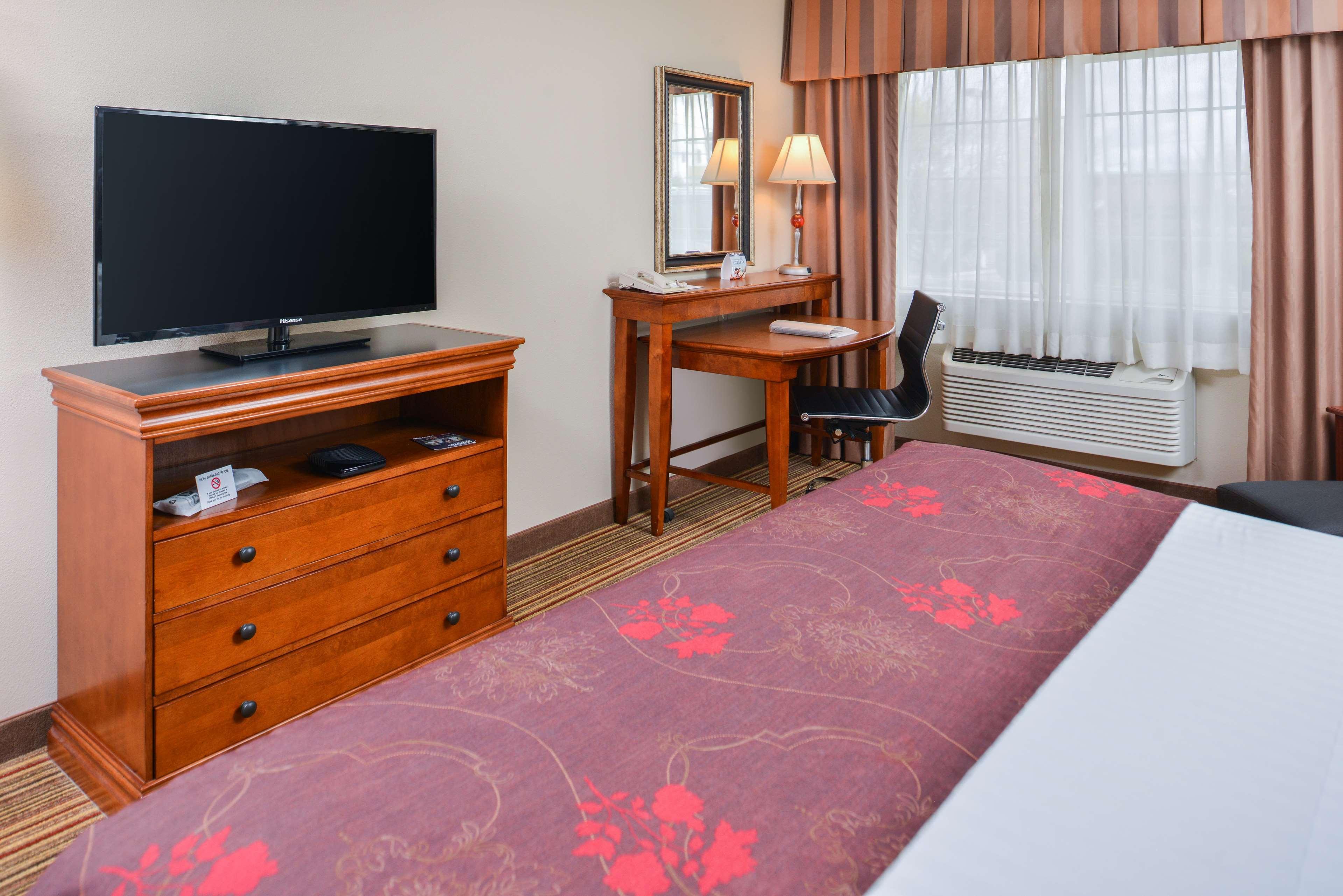 Best Western Plus Rama Inn Redmond Ngoại thất bức ảnh