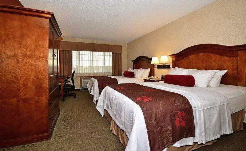 Best Western Plus Rama Inn Redmond Ngoại thất bức ảnh