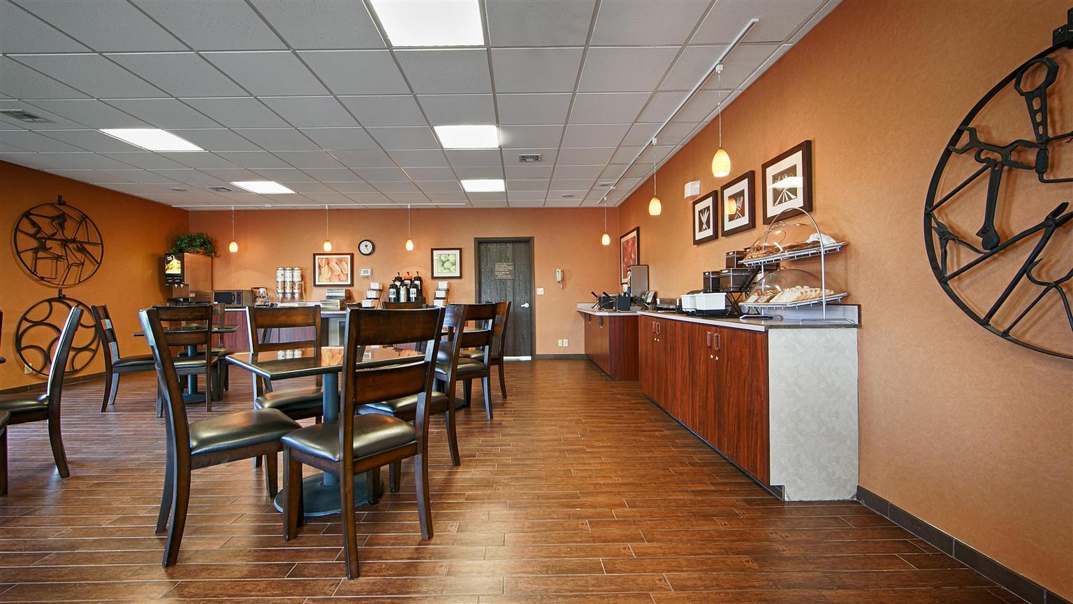 Best Western Plus Rama Inn Redmond Ngoại thất bức ảnh